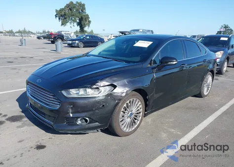 2013 Ford Fusion Titanium z USA, uszkodzony, nr VIN 3FA6P0K97DR141175